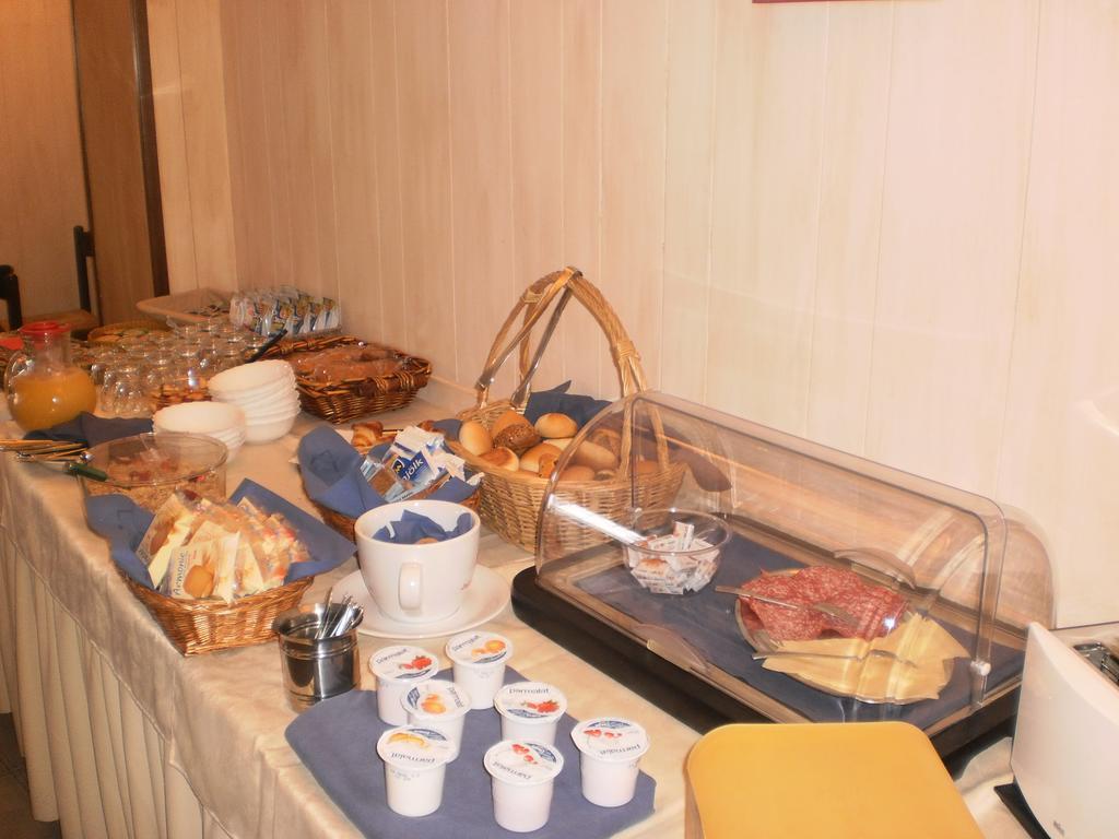 Hotel Milano 이세오 외부 사진