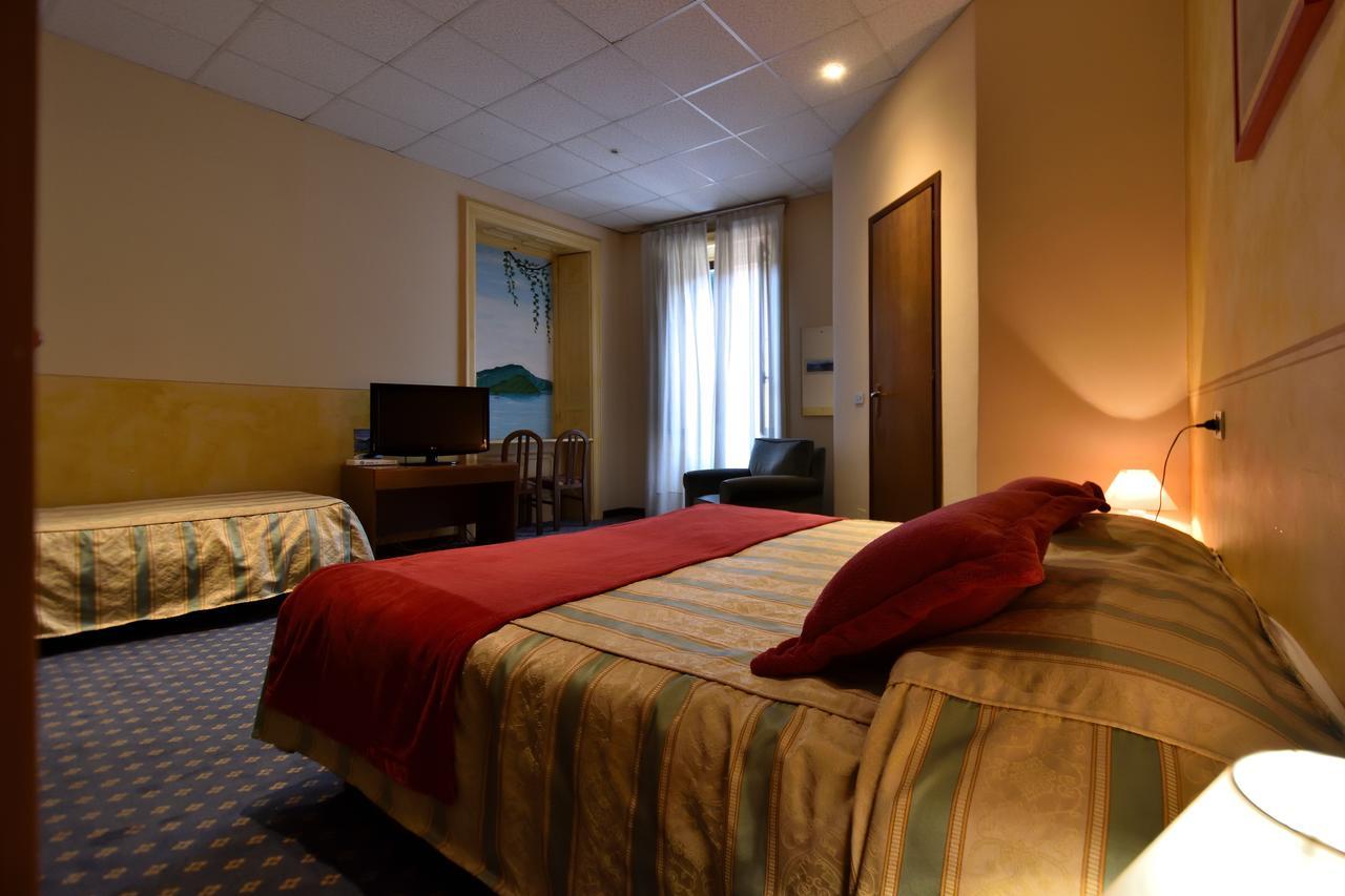 Hotel Milano 이세오 외부 사진