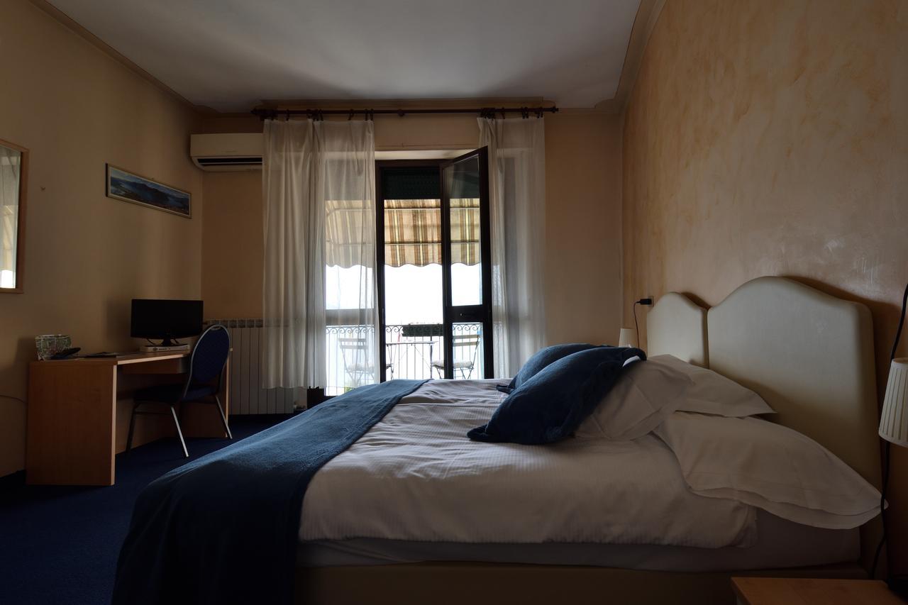 Hotel Milano 이세오 외부 사진